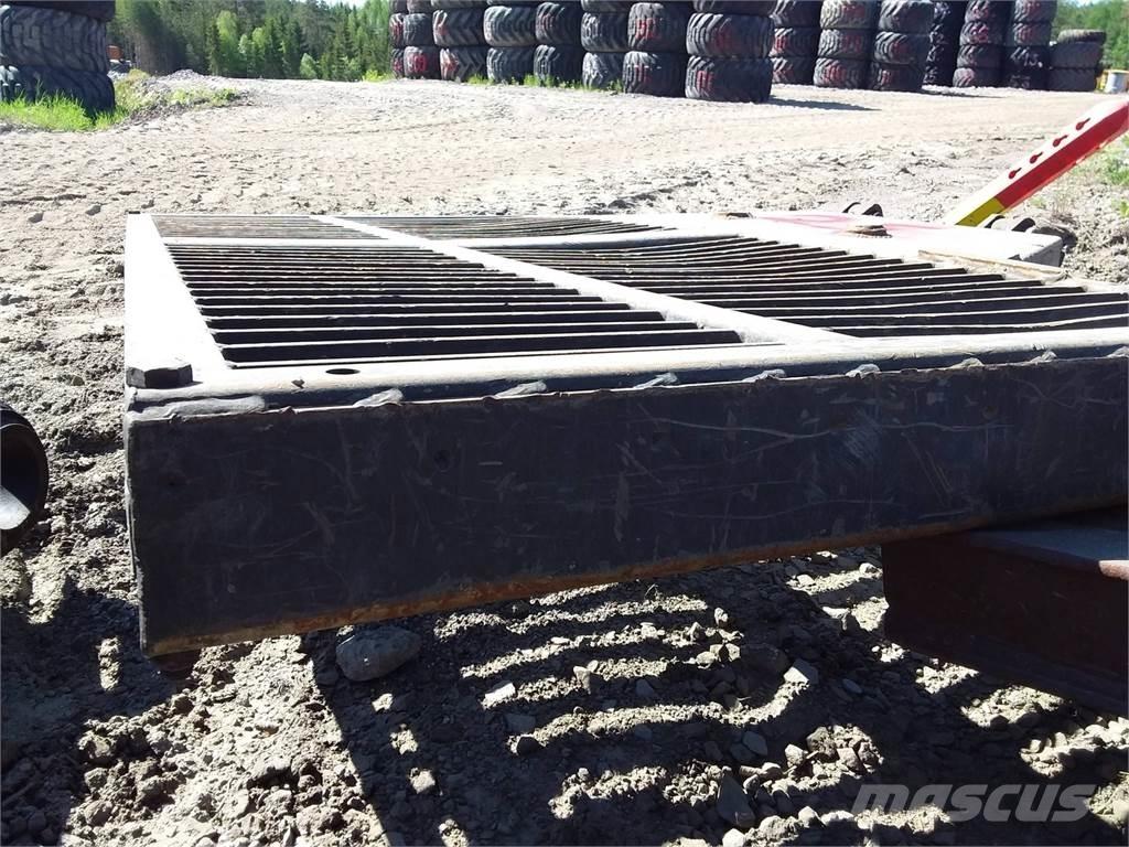 Valmet 840.3 Otros componentes