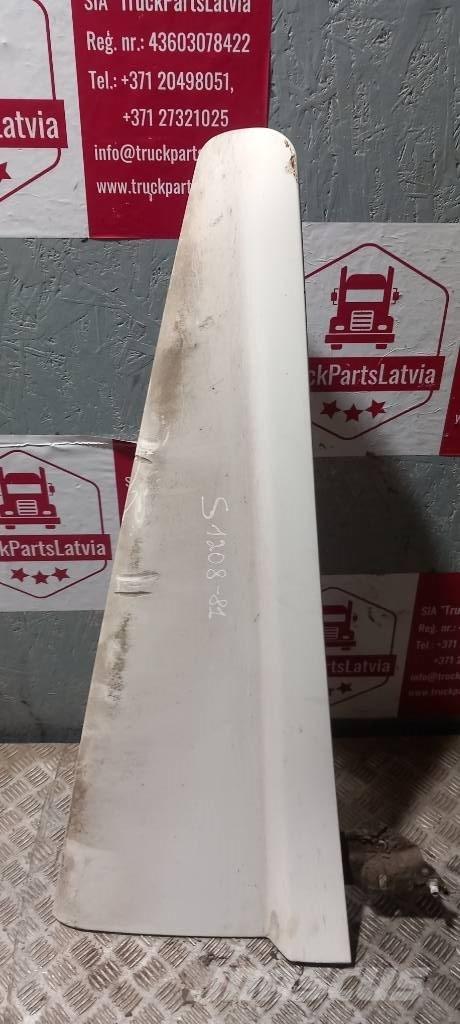 Scania 94 D.    1348514 Cabinas