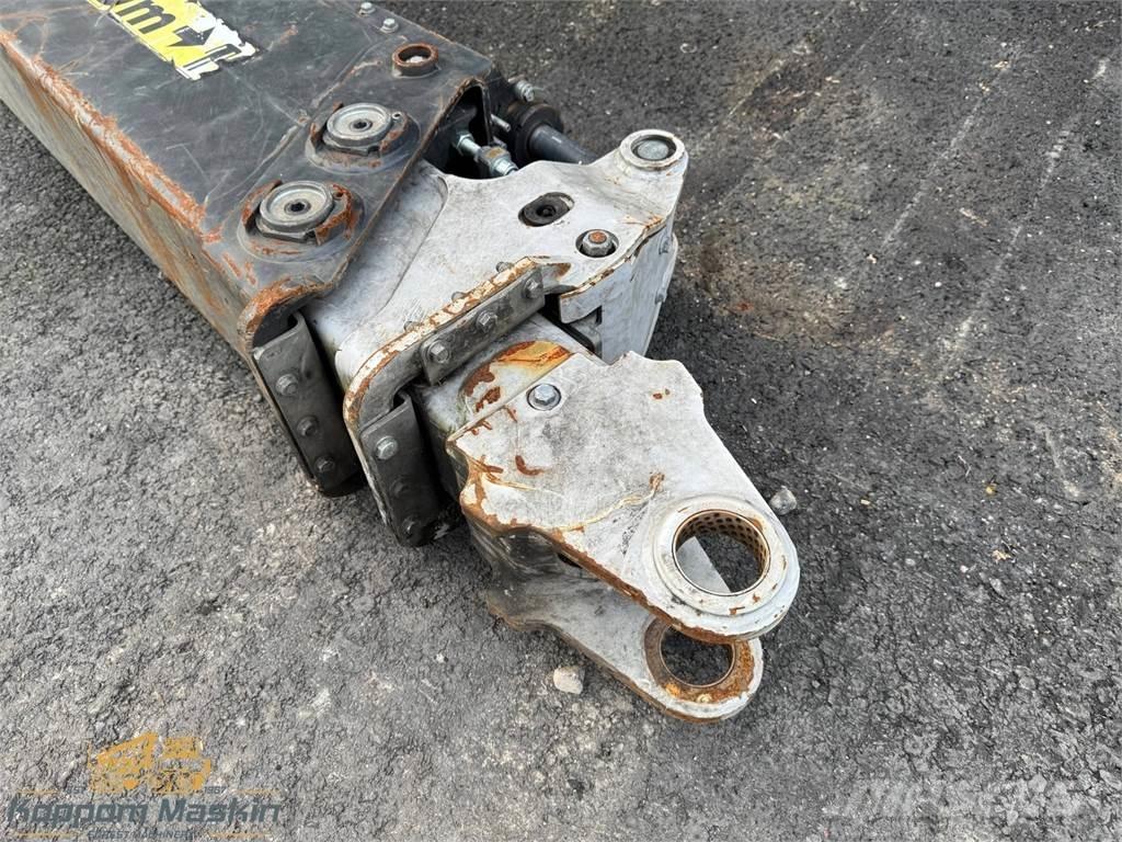 Komatsu 165F Grúas transportadoras