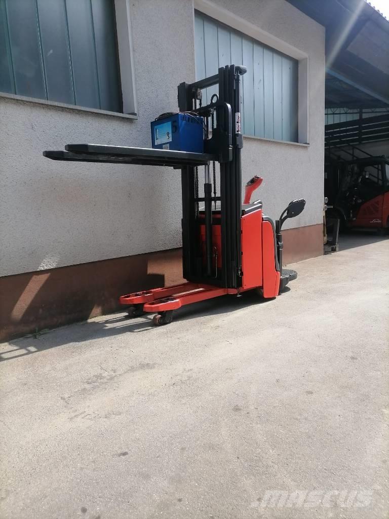 Linde L16i-AP-372 Montacargas con plataformas de baja elevación