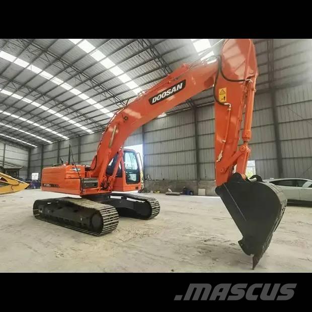 Doosan DX 225 LC Excavadoras sobre orugas