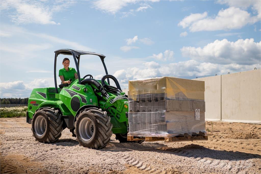 Avant 860i Cargadoras sobre ruedas