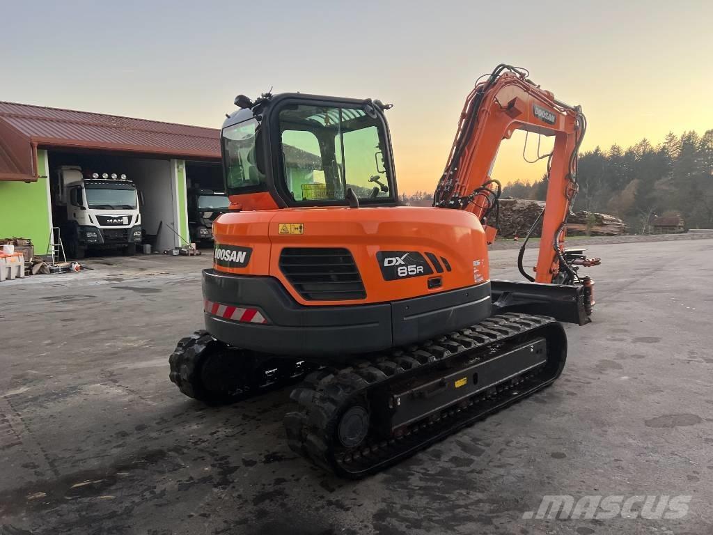 Doosan DX85R-3 Excavadoras 7t - 12t