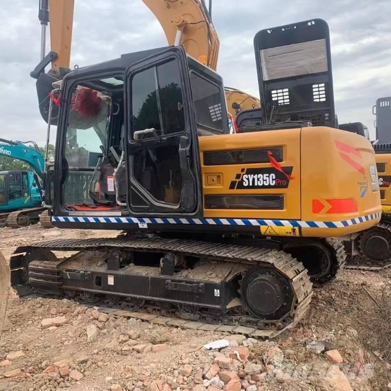 Sany SY 135 Excavadoras sobre orugas
