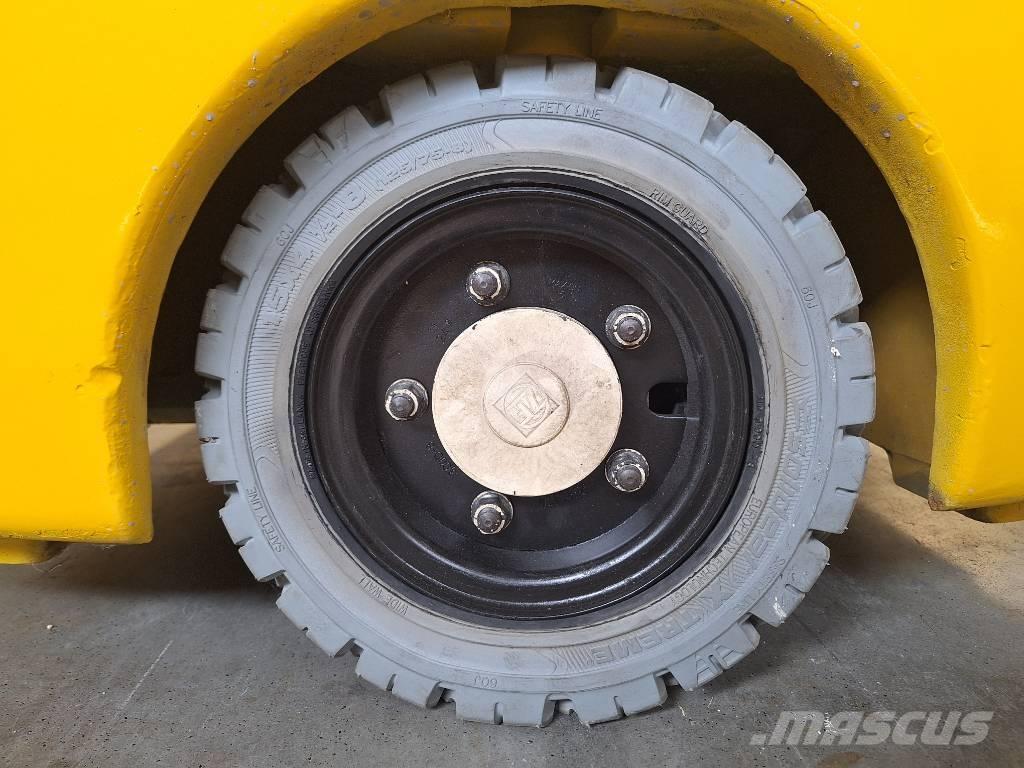 Yale ERP 16 VT Carretillas de horquilla eléctrica