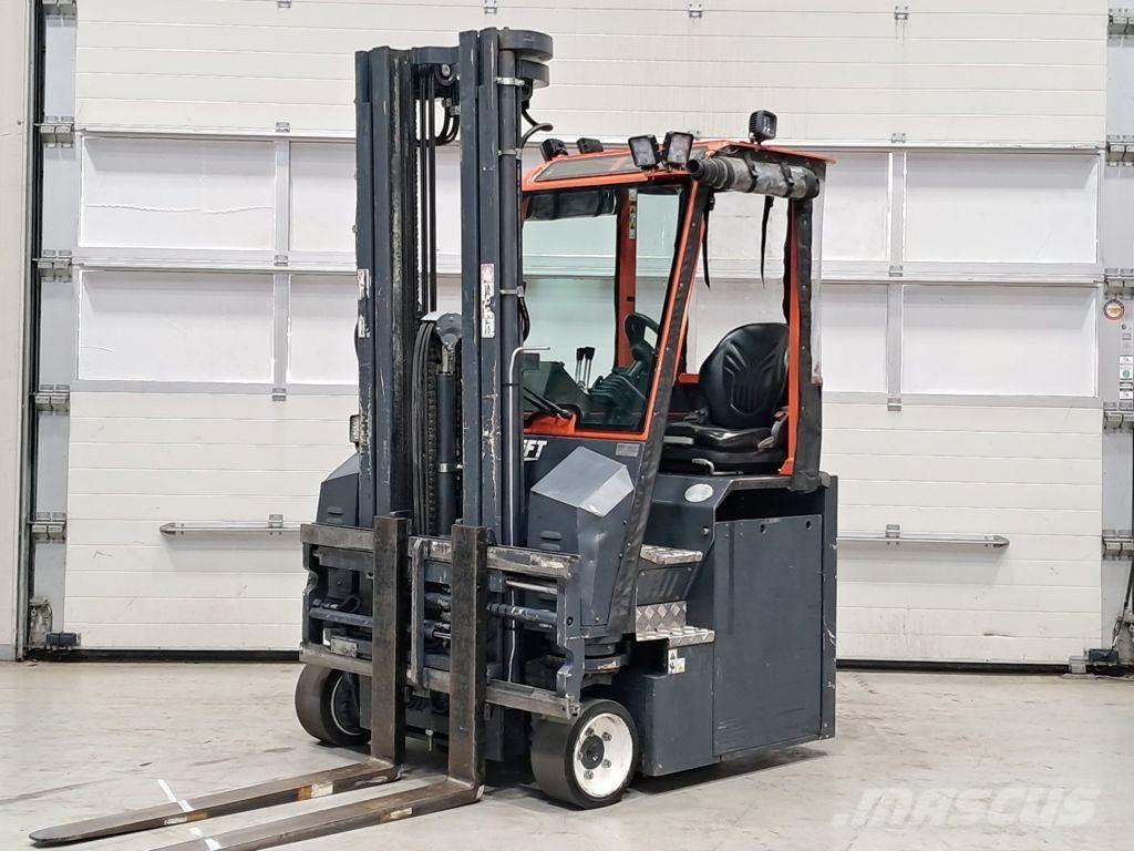 Combilift CBE2500 Carretillas de carga lateral