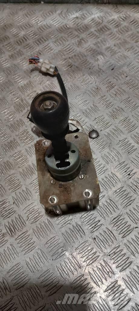 Scania 94 D.   1388171 Cabinas