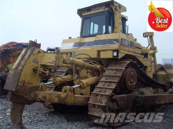 CAT D 9 R Buldozer sobre oruga
