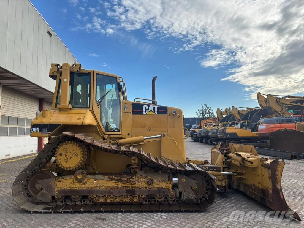 CAT D 6 N LGP Buldozer sobre oruga
