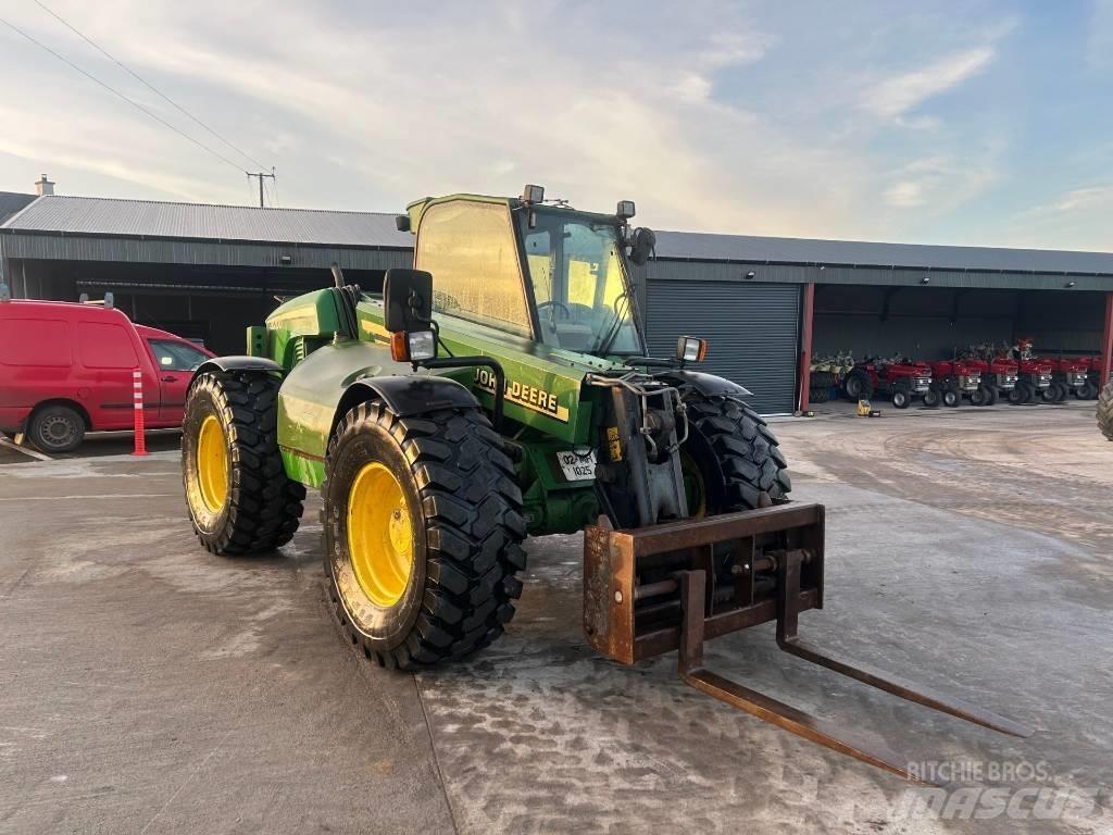 John Deere 3200 Carretillas telescópicas