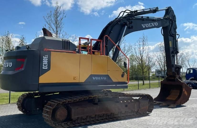 Volvo EC380 Excavadoras sobre orugas