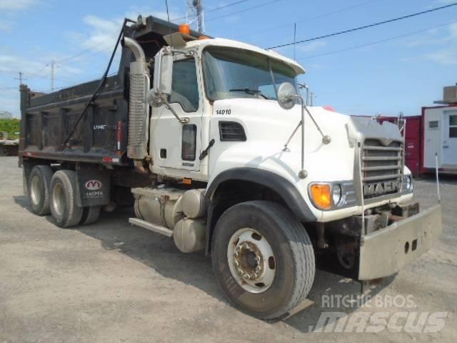 Mack CV 713 Bañeras basculantes usadas