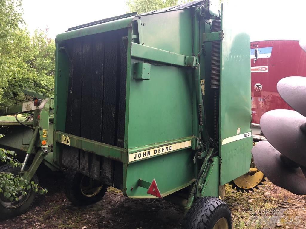 John Deere 550 Empacadoras circular