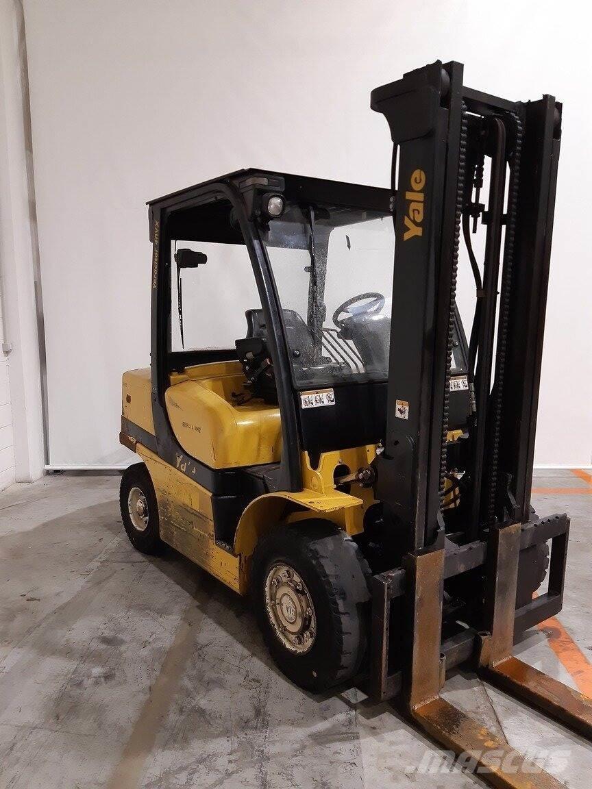 Yale GDP40VX Camiones diesel