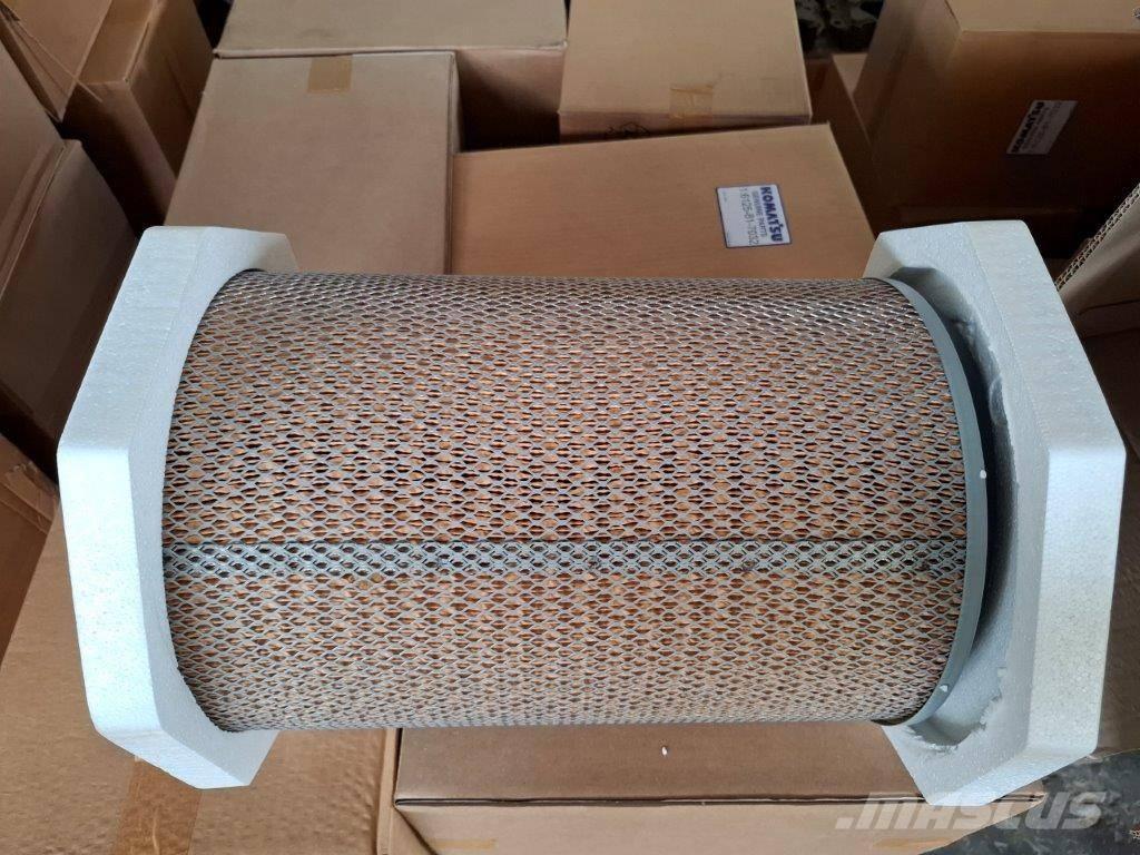 Komatsu 6125-81-7032 Motores