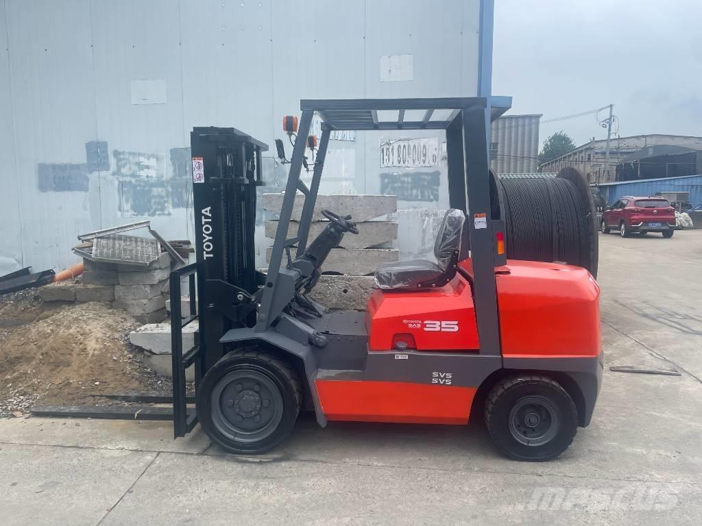 Toyota 3.5t Camiones diesel