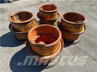 Hitachi LX 290 RIMS Llantas