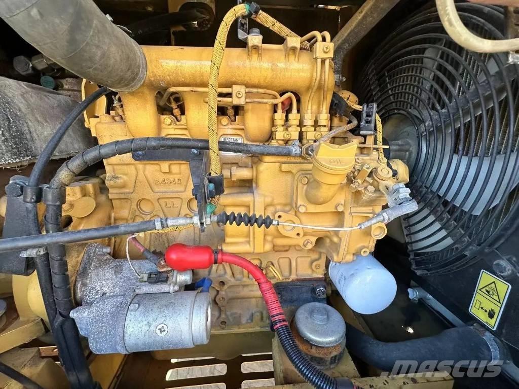 CAT 305.5E2 Miniexcavadoras