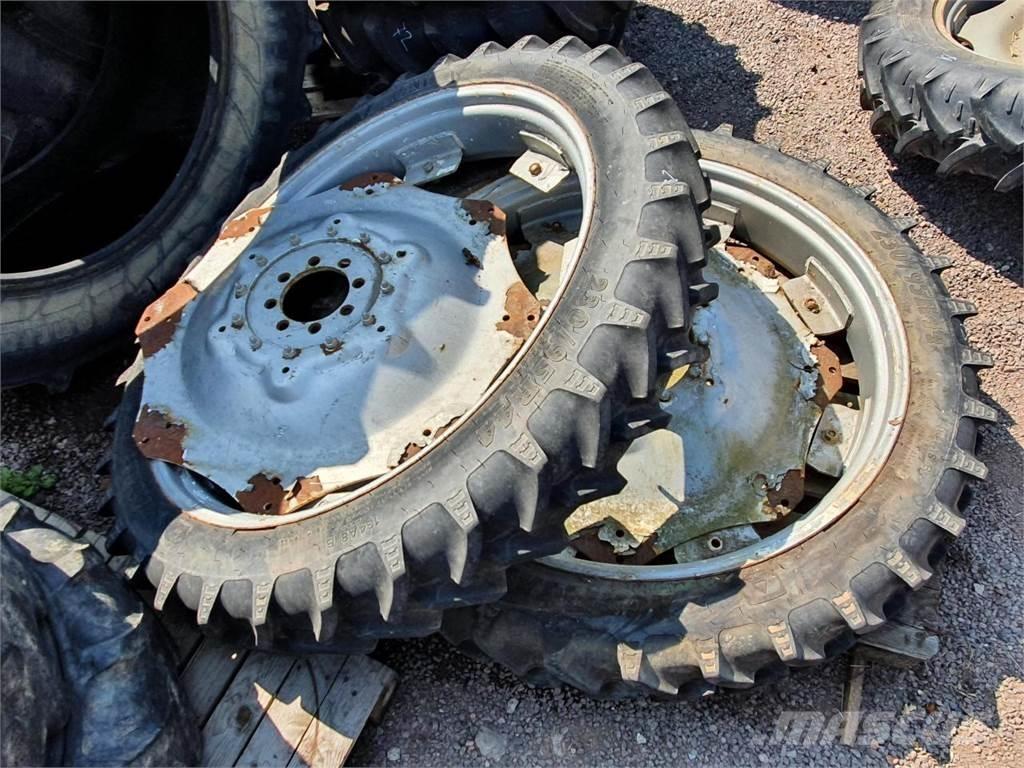 BKT 230/95R44 x2 Ruedas