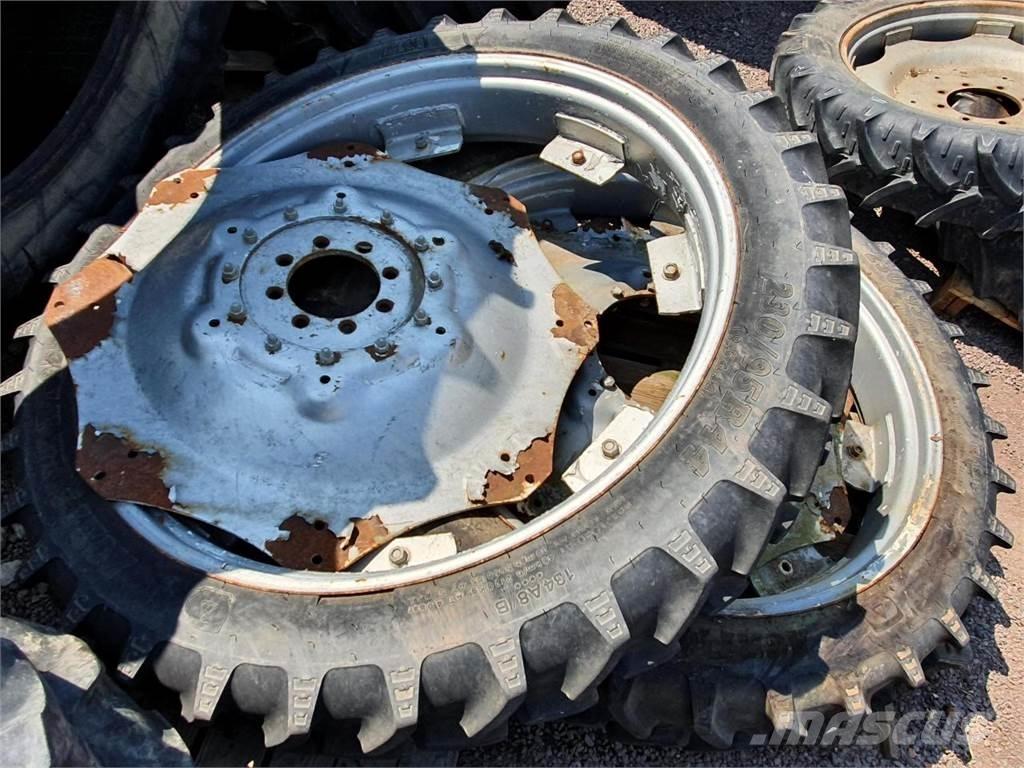 BKT 230/95R44 x2 Ruedas