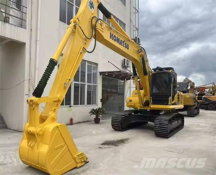 Komatsu PC220-8 Excavadoras sobre orugas