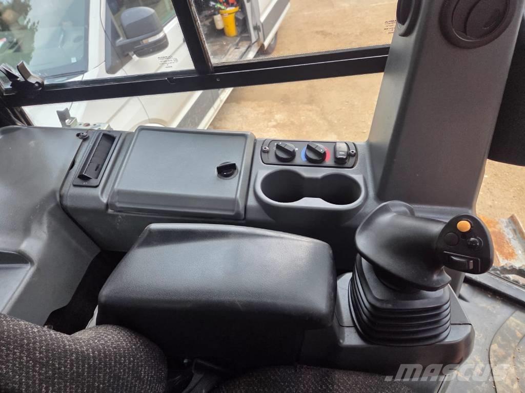 CAT D 5 K 2 LGP Buldozer sobre oruga