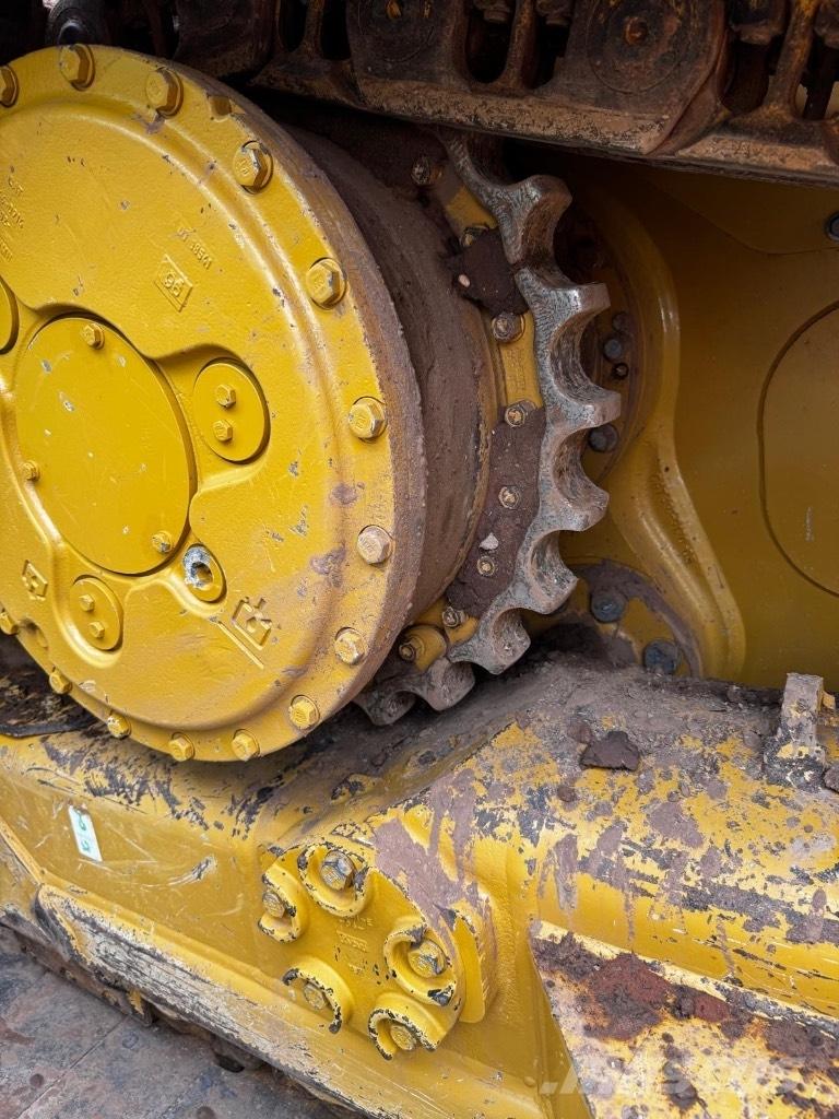 CAT D 6 LGP Buldozer sobre oruga