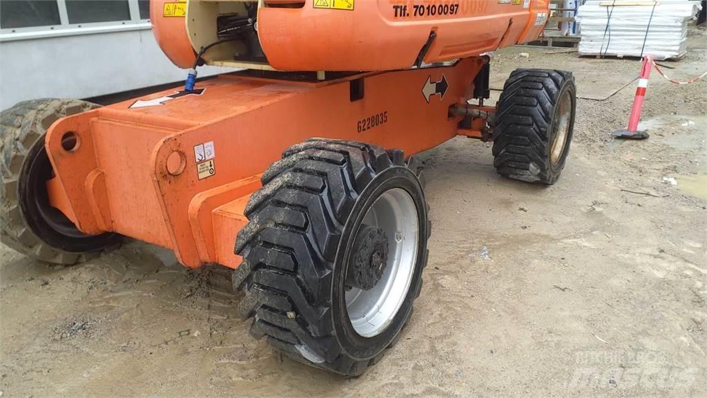 JLG 860SJ Plataformas con brazo de elevación telescópico