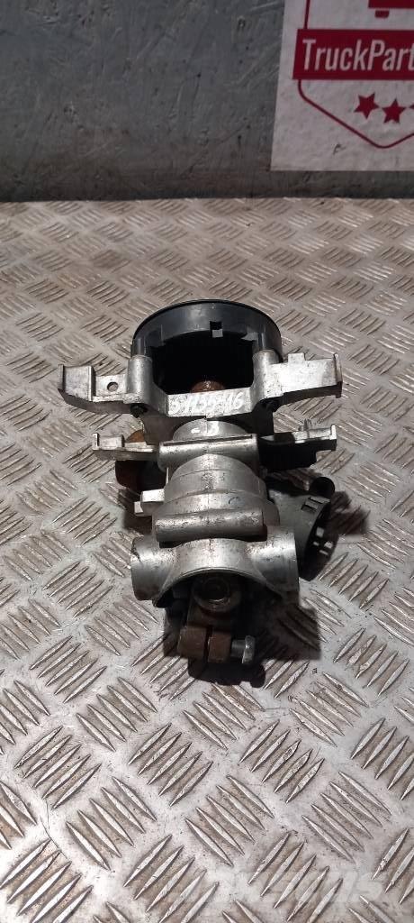 Scania R 420   1421785 Cabinas