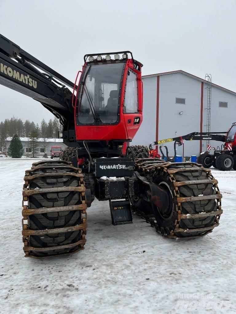 Komatsu 911.6 Cosechadoras