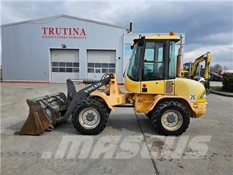 Volvo L 30 B Cargadoras sobre ruedas