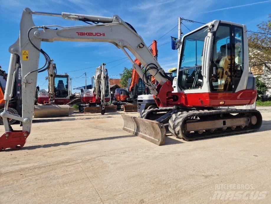 Takeuchi TB250 Miniexcavadoras