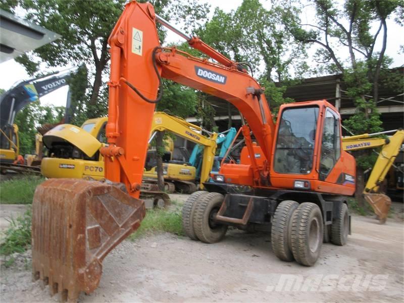 Doosan DH150W-7 Excavadoras de ruedas