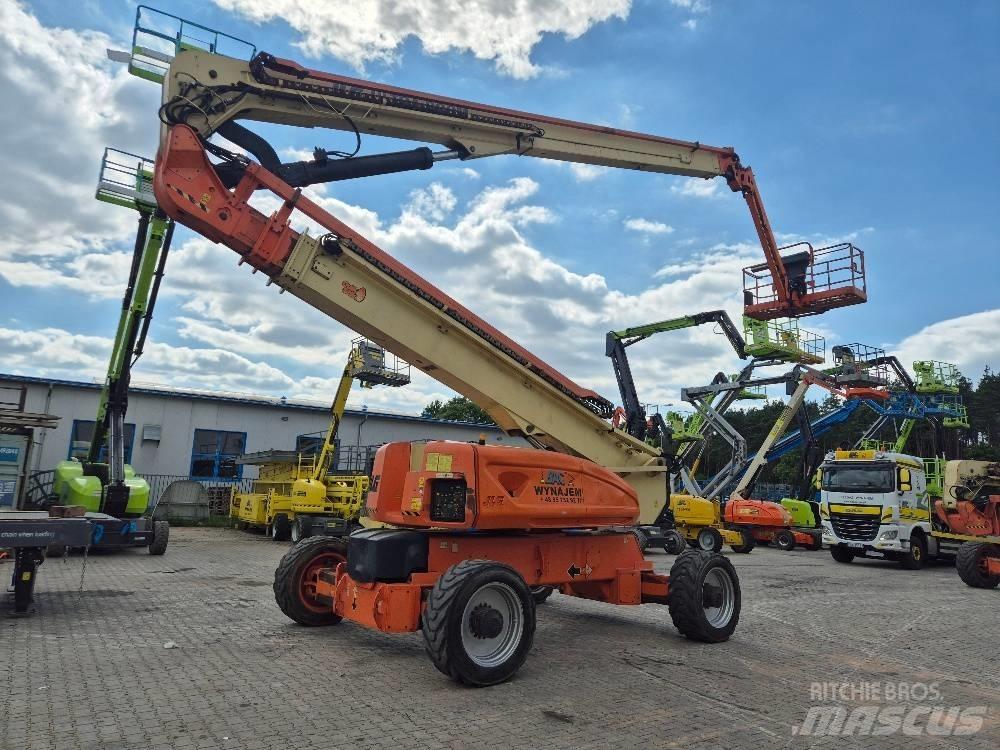 JLG 1250 AJP Plataformas con brazo de elevación manual