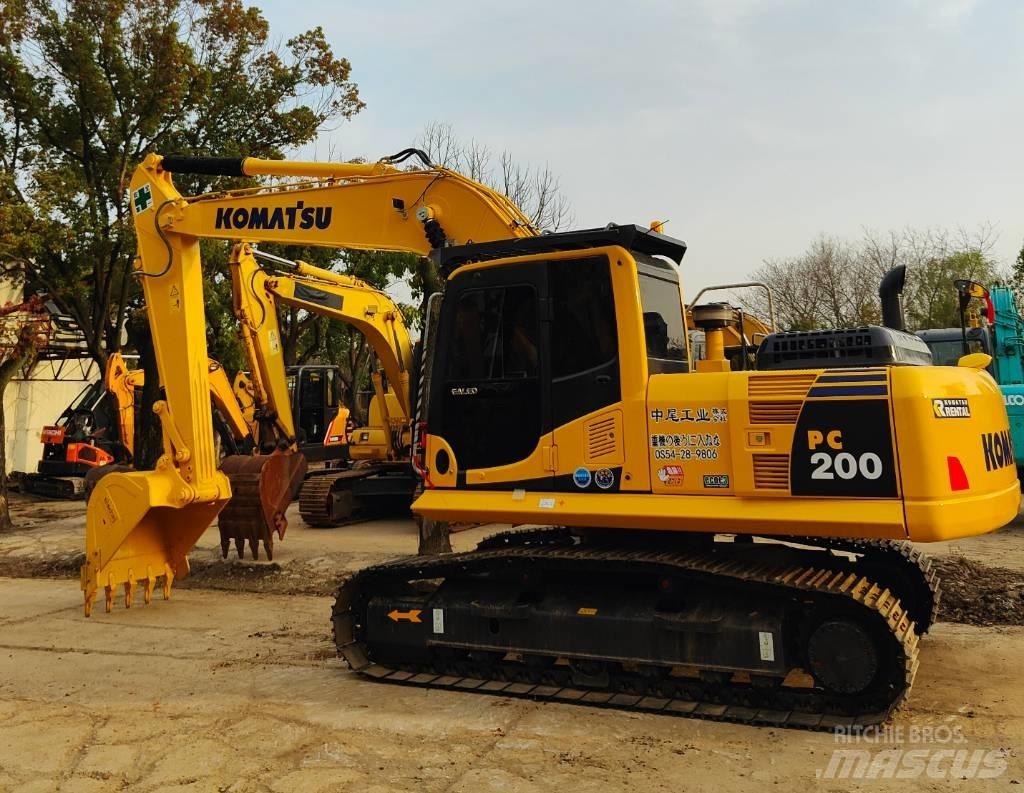 Komatsu PC200 Excavadoras sobre orugas