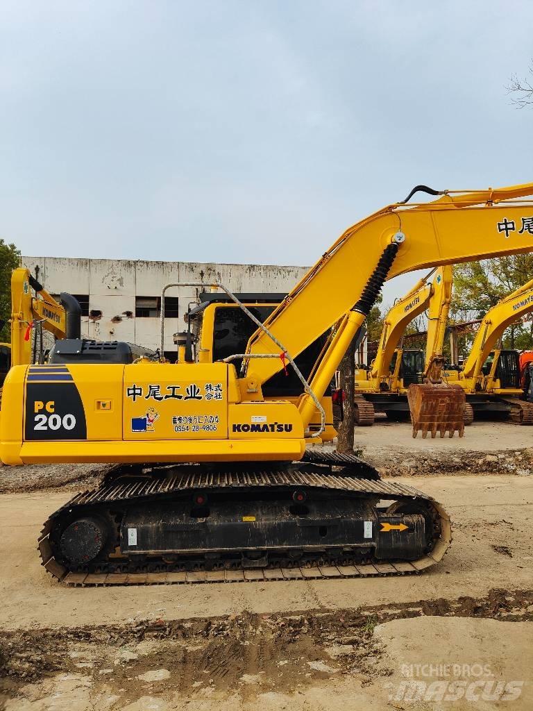 Komatsu PC200 Excavadoras sobre orugas