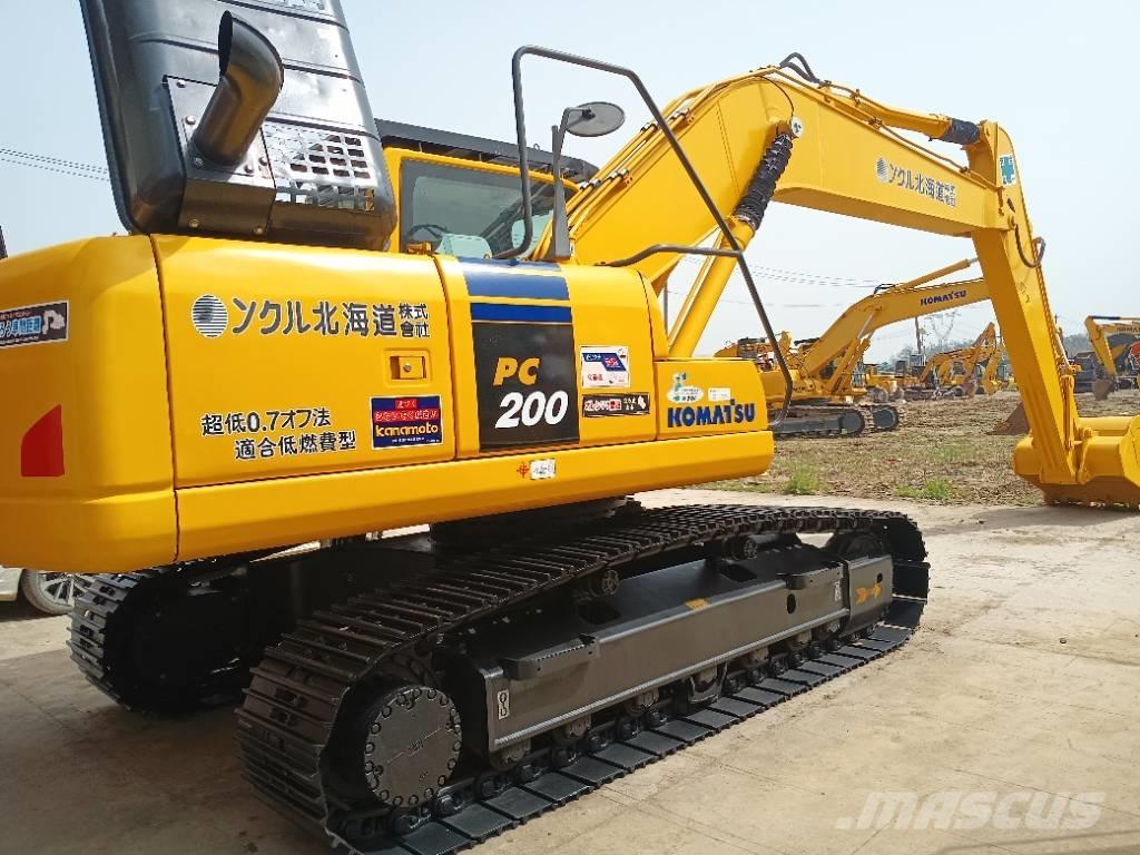 Komatsu PC 200 Excavadoras sobre orugas