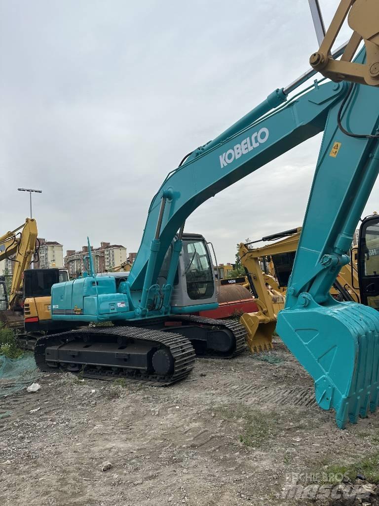 Kobelco SK 200 Excavadoras sobre orugas