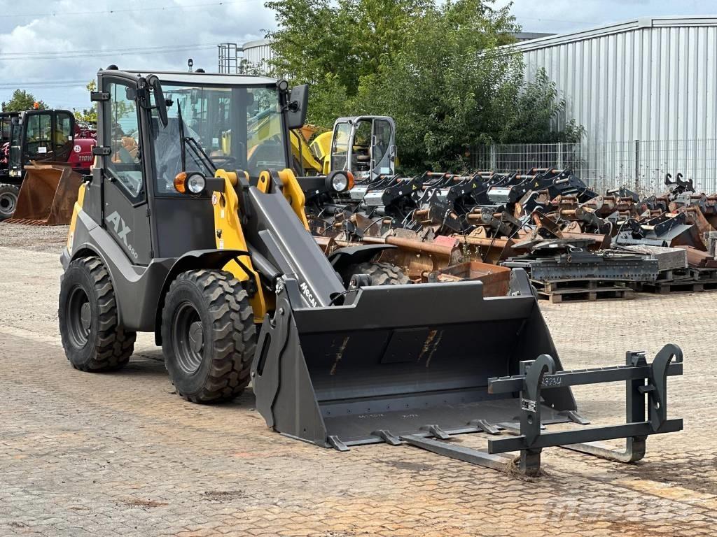 Mecalac AX 850 Cargadoras sobre ruedas