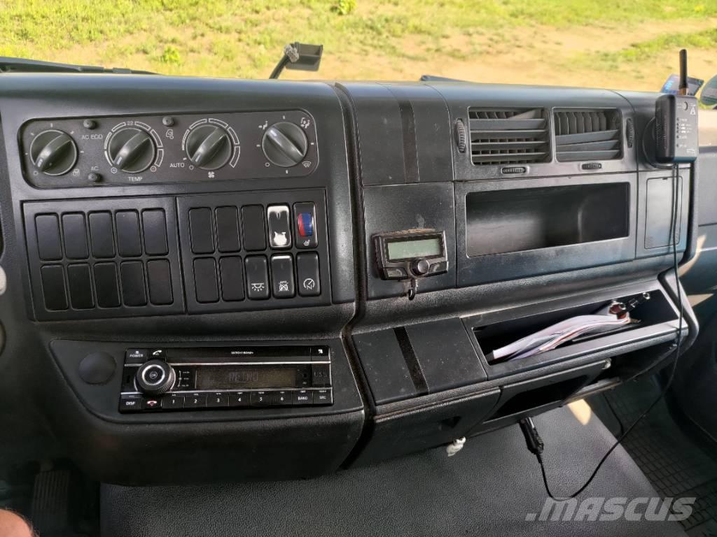 MAN TGL 12.240 Camiones grúa