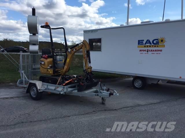 CAT 300,9 (UTHYRES) Miniexcavadoras