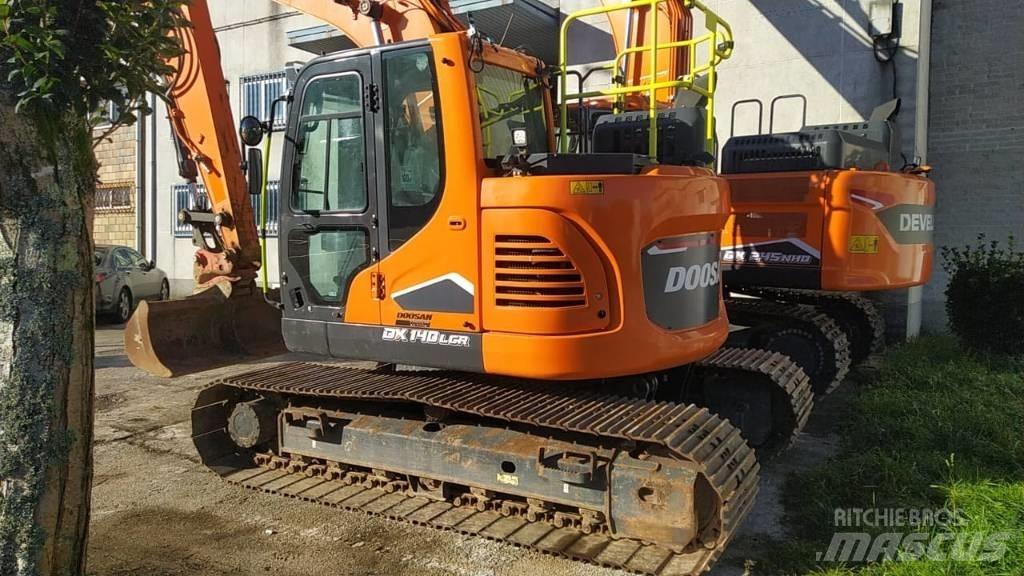 Doosan DX140LCR-7 Excavadoras sobre orugas