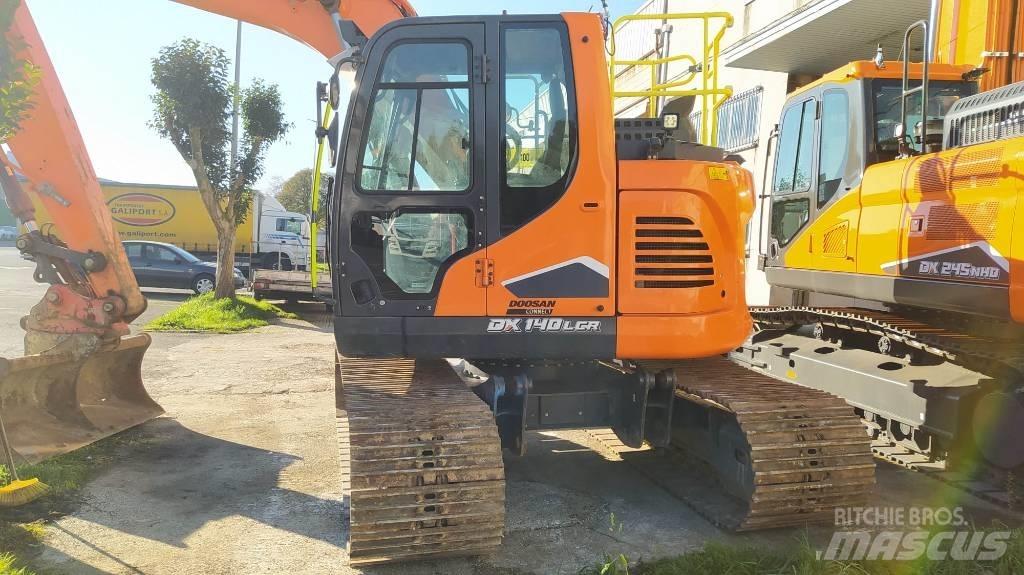 Doosan DX140LCR-7 Excavadoras sobre orugas