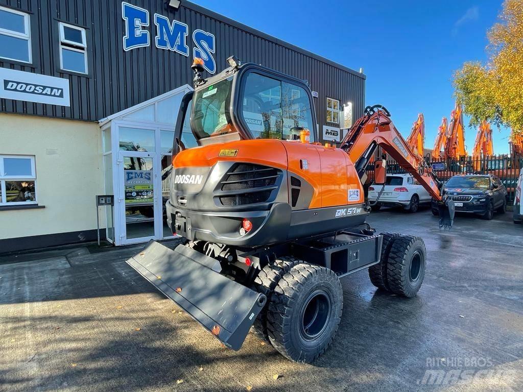 Doosan Dx57W-7 Excavadoras de ruedas