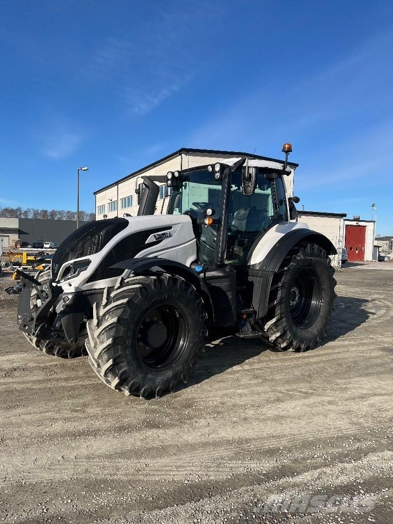 Valtra T 175 Direct Tractores