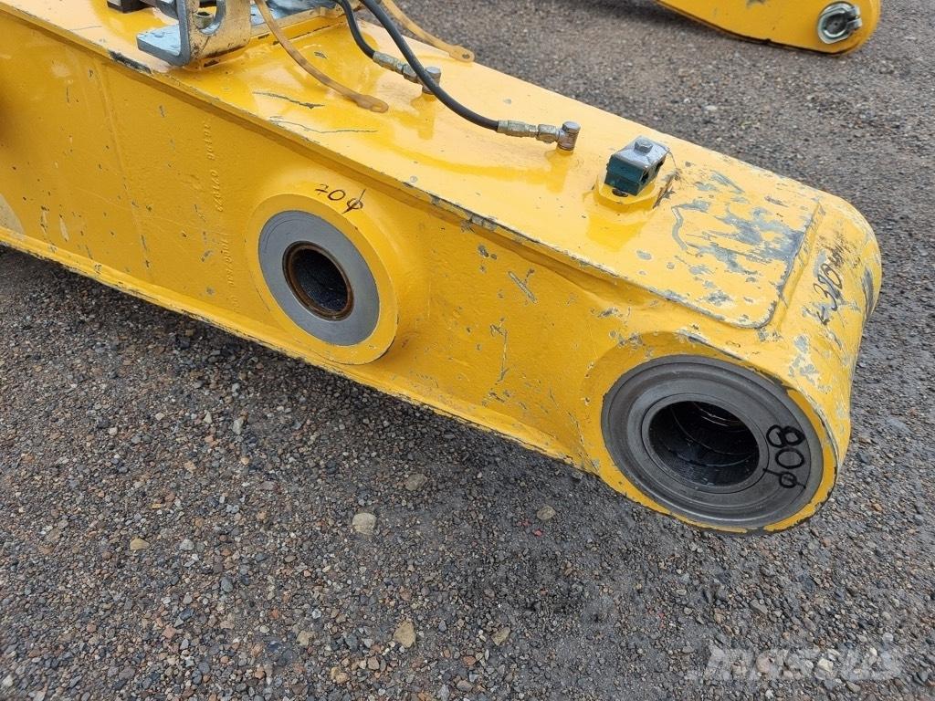 Liebherr R 906 ARM Plataformas y cucharones