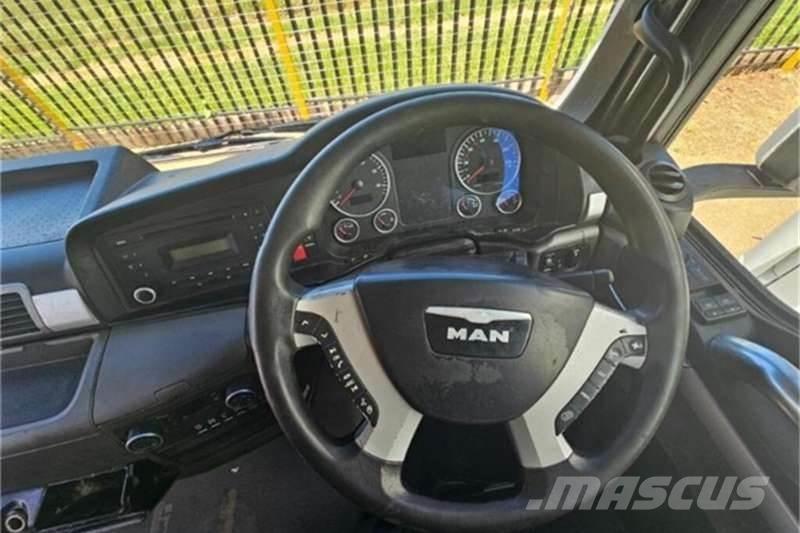 MAN 26 SERIES Otros camiones