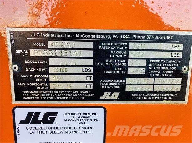 JLG 450 AJ II Plataformas con brazo de elevación manual