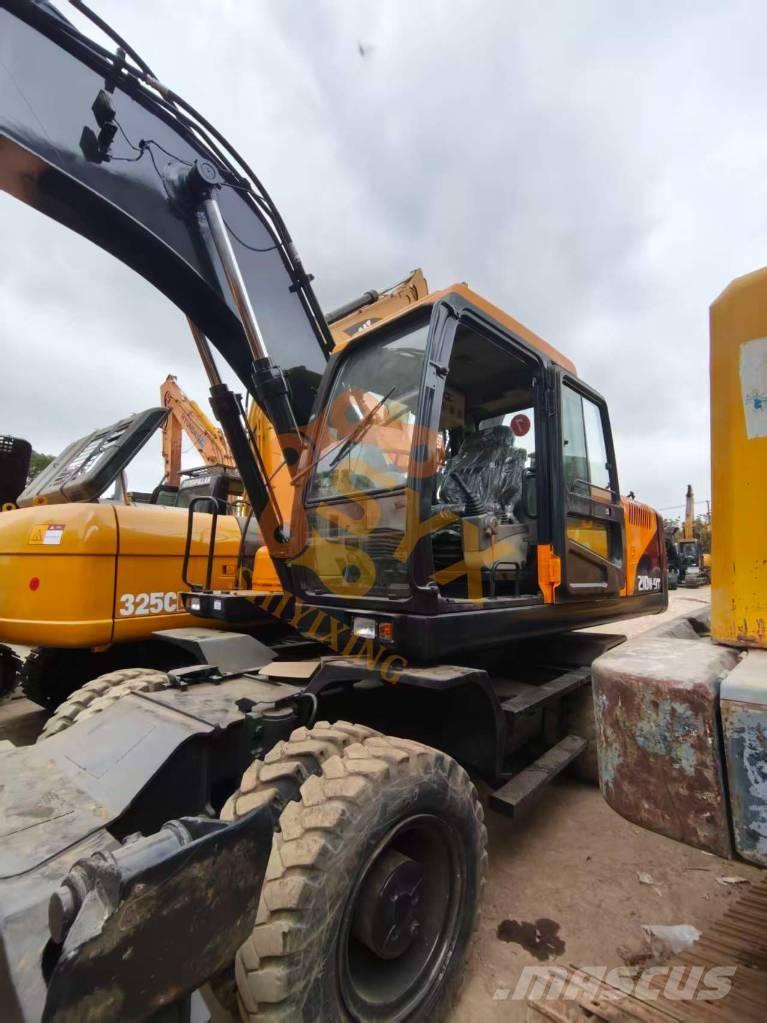 Hyundai 210W-9 Excavadoras sobre orugas