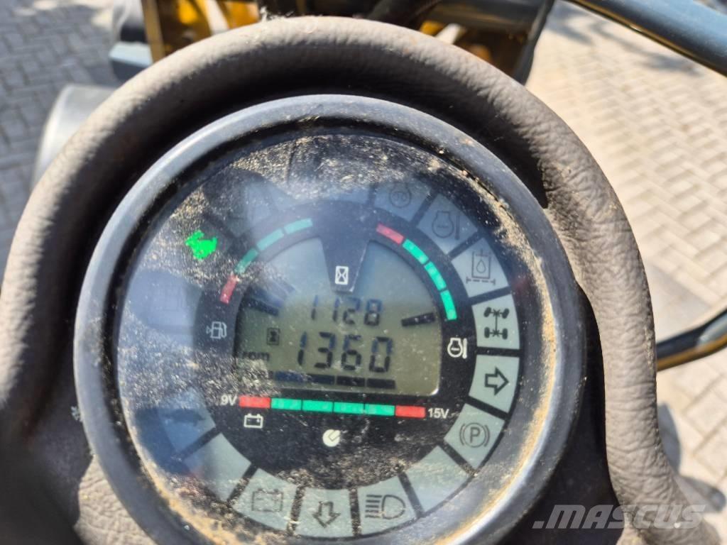 Mustang AL 306 Minicargadoras